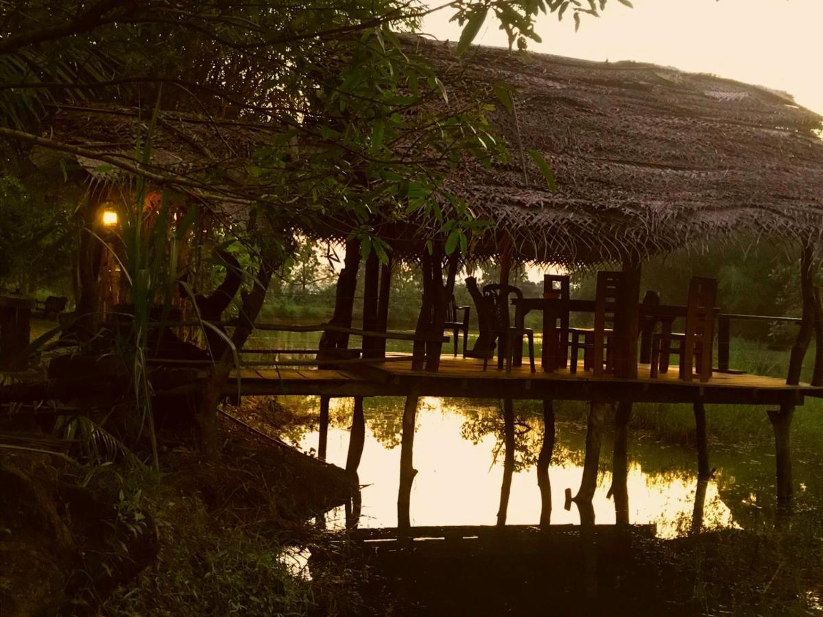 Aliya Riverside & Safari Resort 우다왈라웨 외부 사진